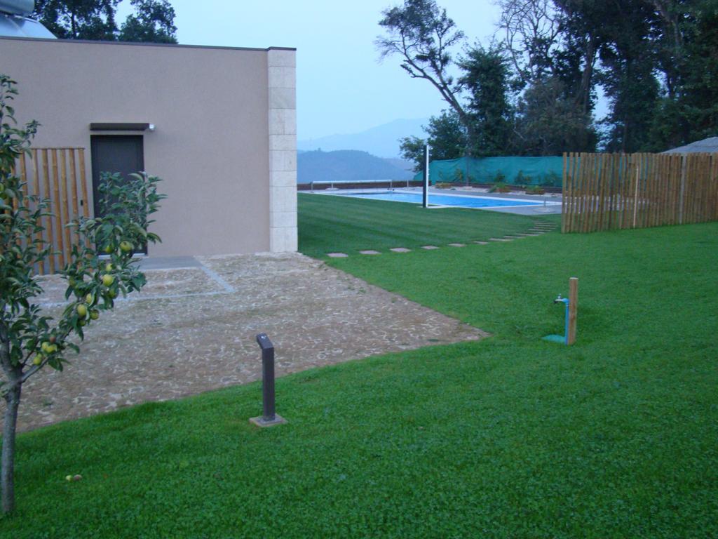 Gasthaus Bosque Da Harmonia Arco de Baulhe Exterior foto